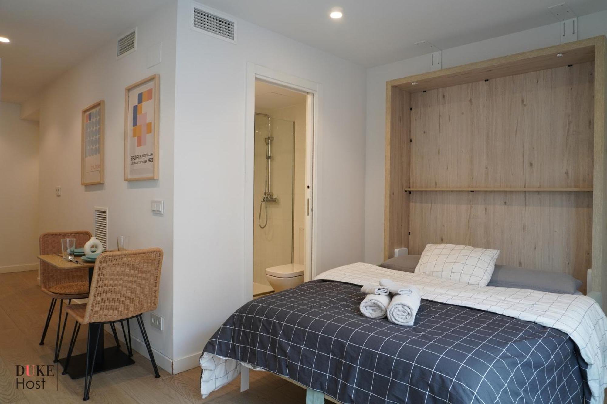 Castilla Luxury B Apartments Madrid Exterior photo